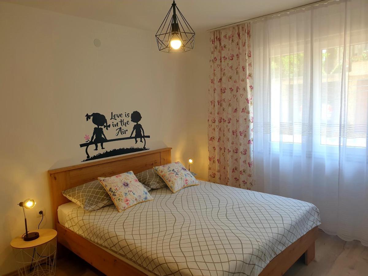 Apartment Mon Cheri-Located In A Quiet Neighbourhood Near Beaches Free Parking PUY Eksteriør bilde