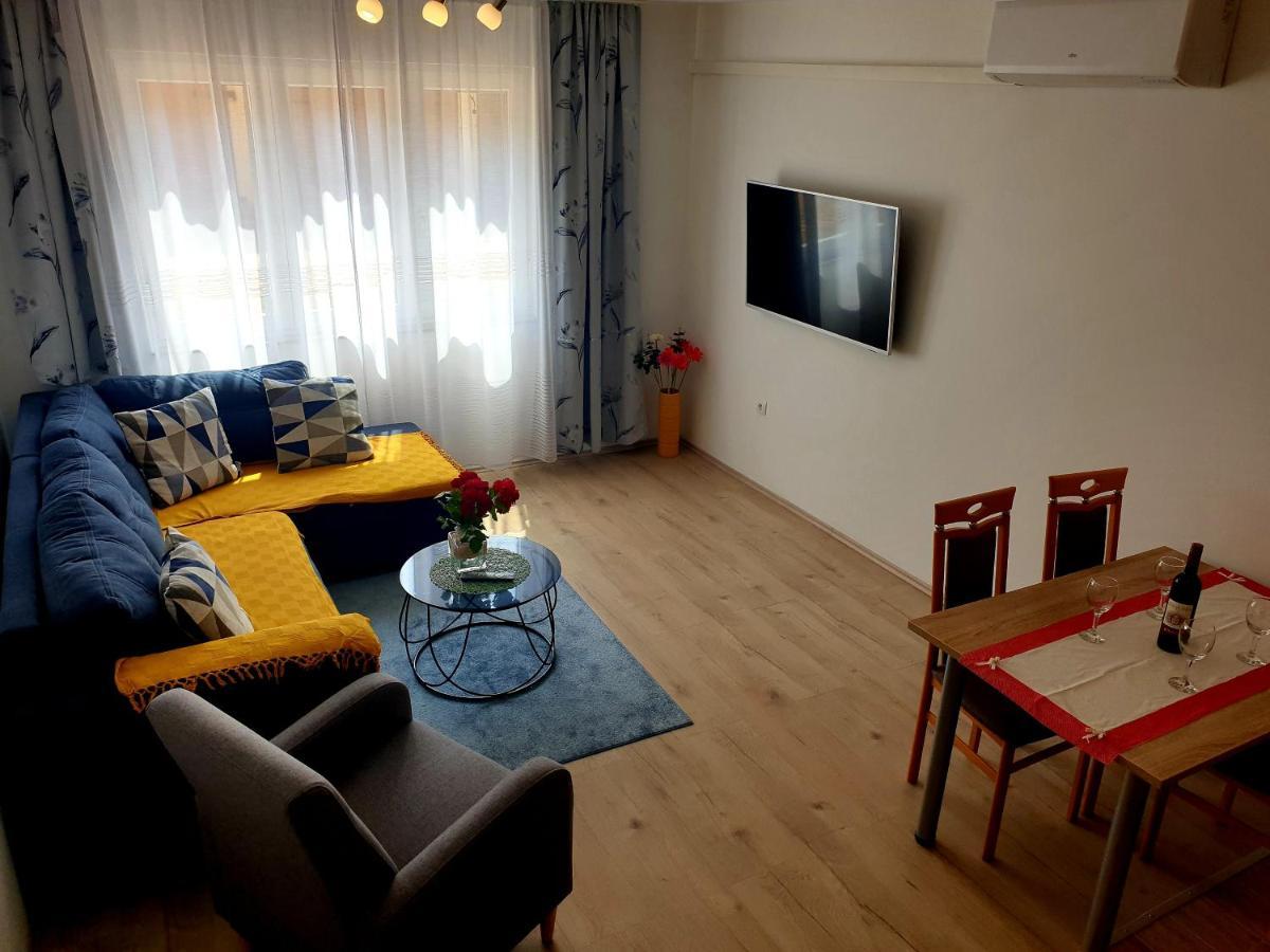 Apartment Mon Cheri-Located In A Quiet Neighbourhood Near Beaches Free Parking PUY Eksteriør bilde